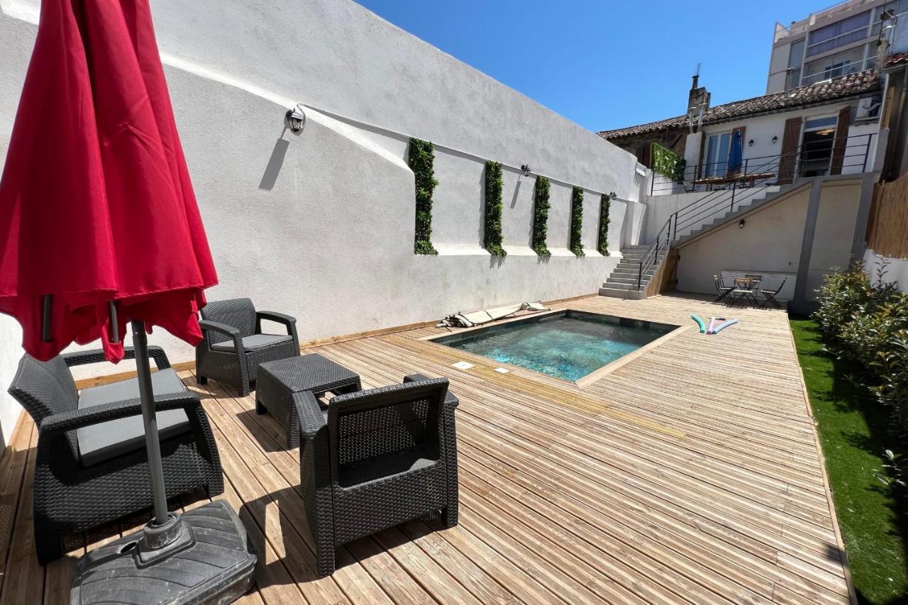 Le tropical Piscine et terrasse Centre-Ville Marseille Extérieur photo