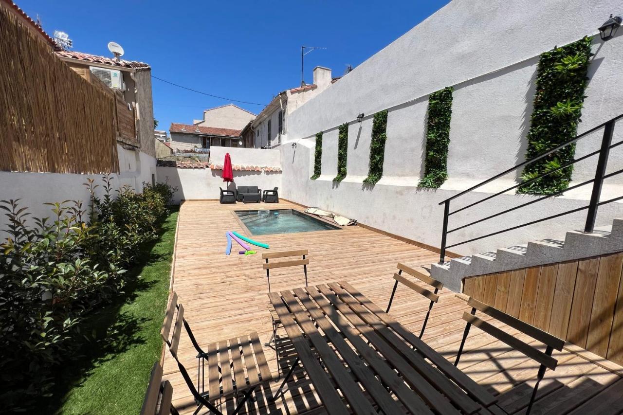 Le tropical Piscine et terrasse Centre-Ville Marseille Extérieur photo