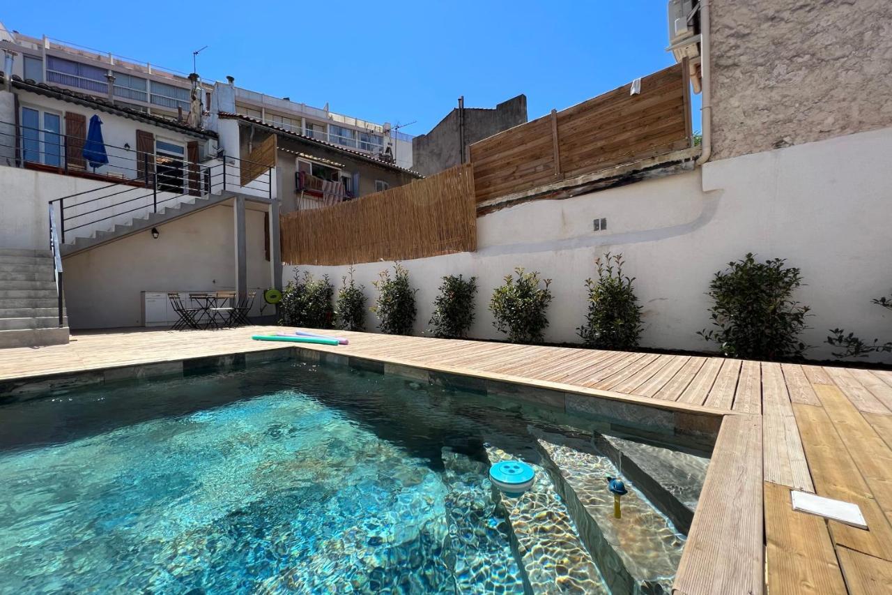 Le tropical Piscine et terrasse Centre-Ville Marseille Extérieur photo
