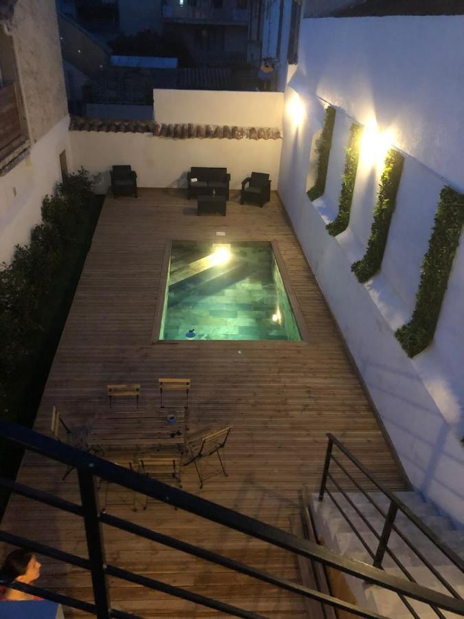 Le tropical Piscine et terrasse Centre-Ville Marseille Extérieur photo