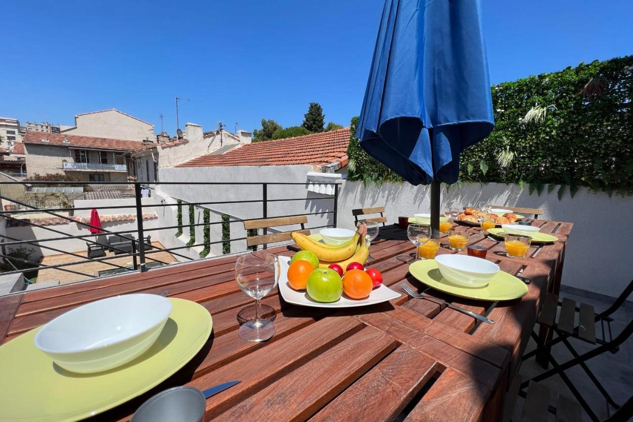 Le tropical Piscine et terrasse Centre-Ville Marseille Extérieur photo