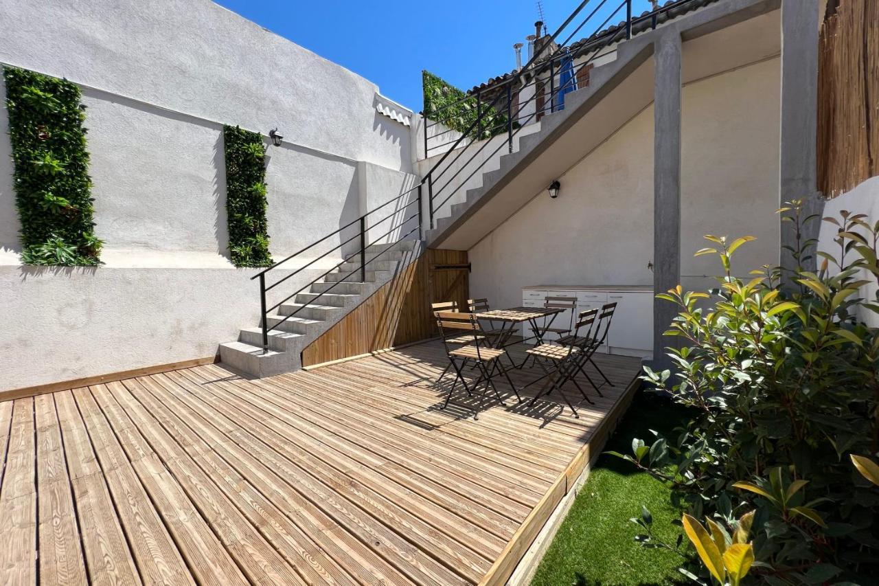 Le tropical Piscine et terrasse Centre-Ville Marseille Extérieur photo